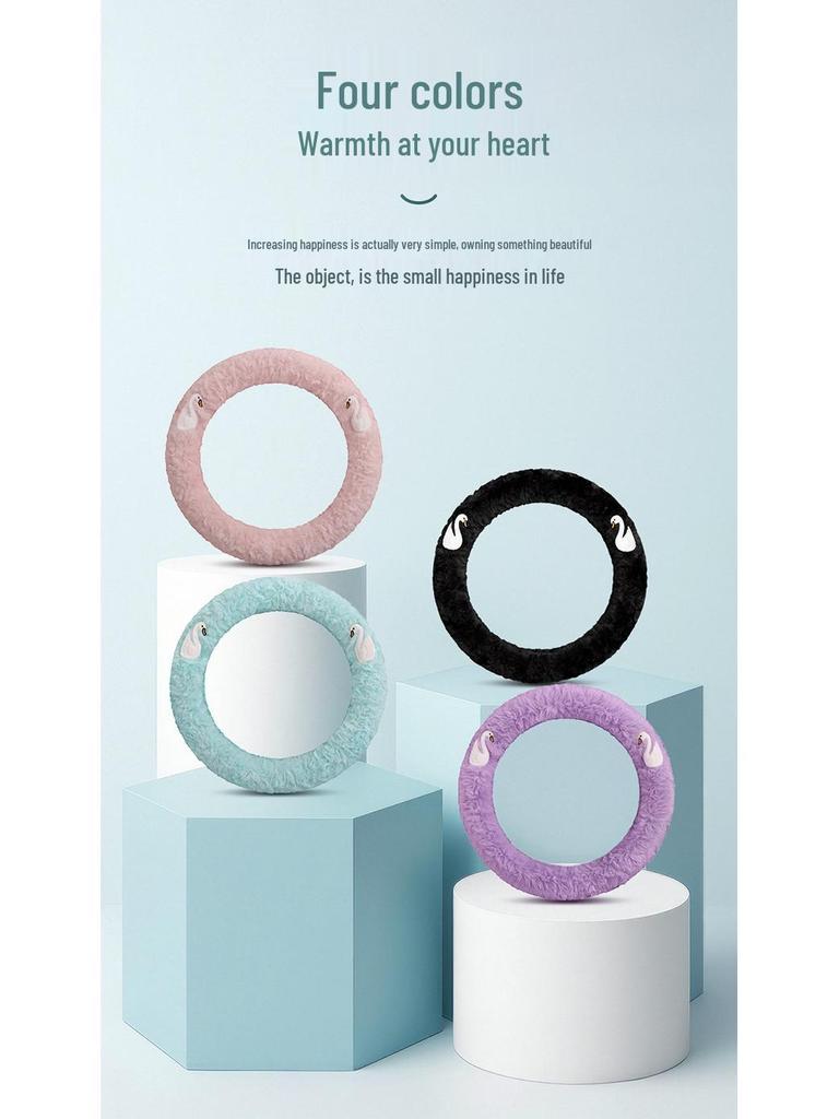 Winter Warm Plush Steering Wheel Cover - Non-slip, Anti-freeze, Universal Hand Warmer for Cars.