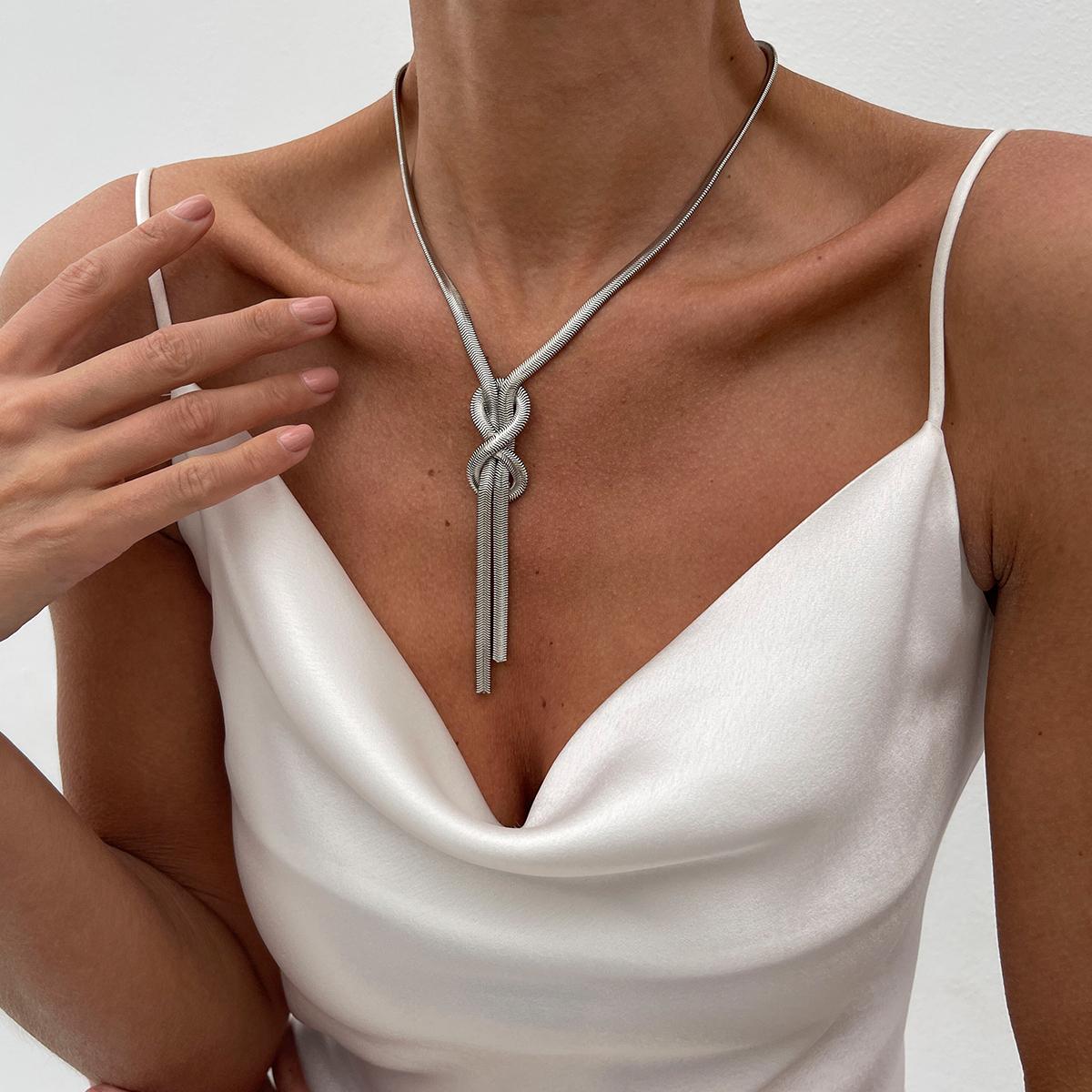 

Ingemark Vintage Smooth Snake Chain Necklace for Women 2026 New Fashion Multilayer Long Tassel Chest Choker Party Jewelry Gift