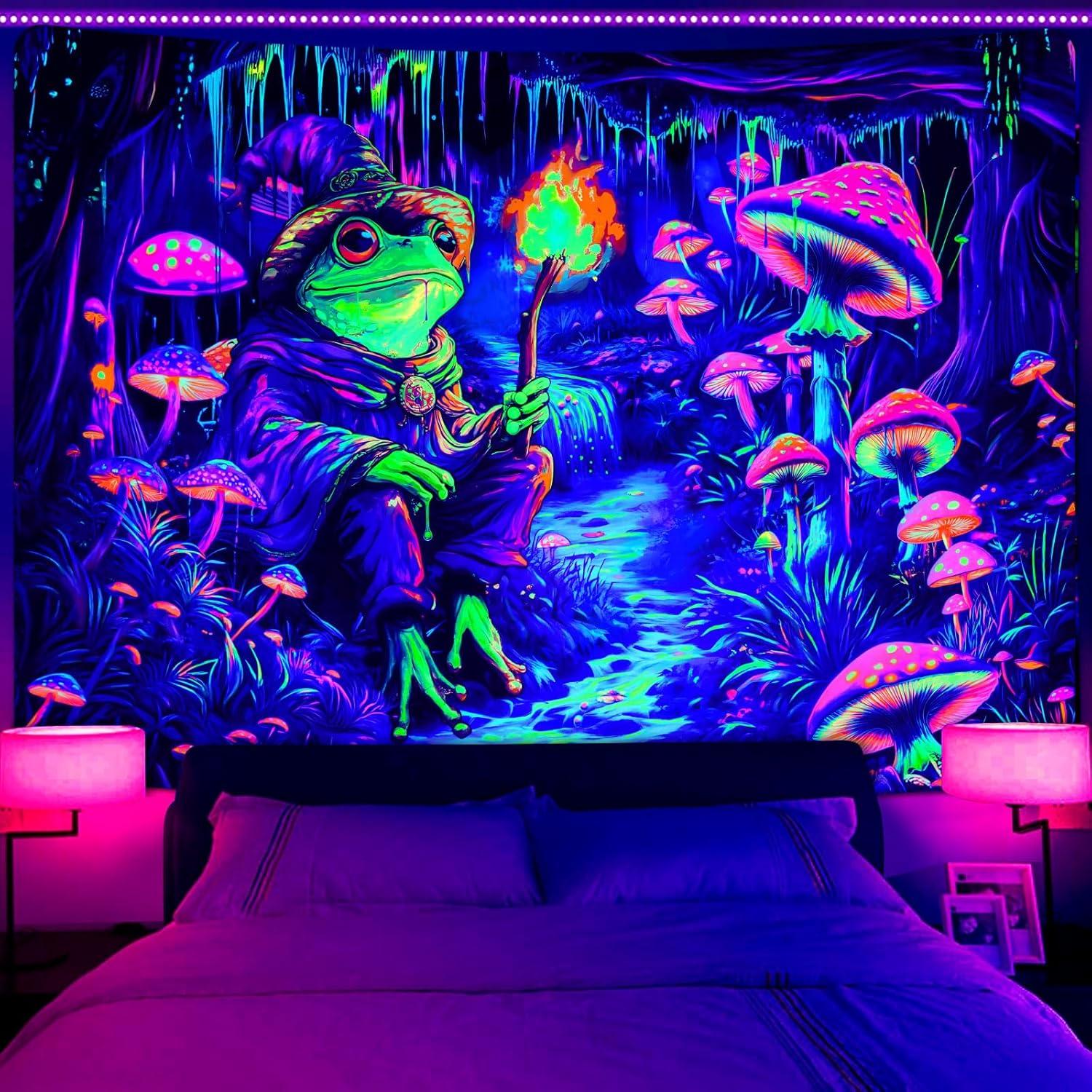 Tapestry invoibler dark night frog hippie mushroom 75x100 чёрный