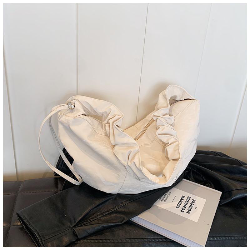 Large Capaci Women's Bag 2026 New Simple Pleated Underarm Dumpling Bag Retro Commuting Crossbody Soft PU Leather Women Handbags