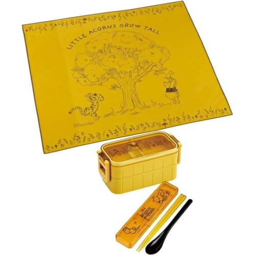 Skater Lunch Cloth, Large Size, 52 x 52 cm, Made in Japan, Disney Winnie the Pooh Honey Design, KB56-A