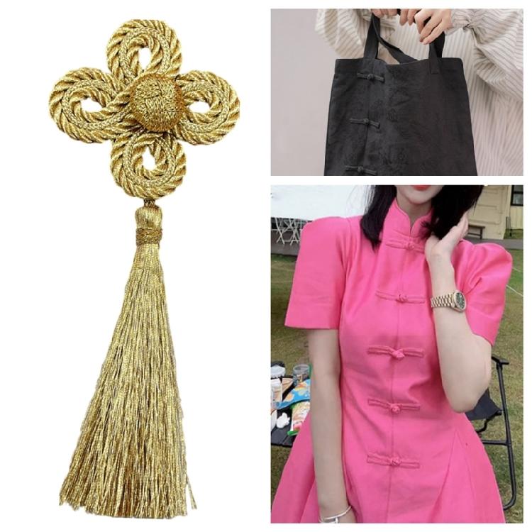 Gold Wrie Clovers Tassels Pendant Elegant Handcrafts Tassels Kits For Bridal Wear And Formal Occasion Garment Decoration