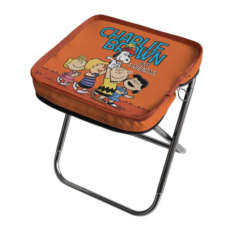 Snoopy Portable Folding Stool: Travel-Sized Outdoor Camping Chair & Pencil Case