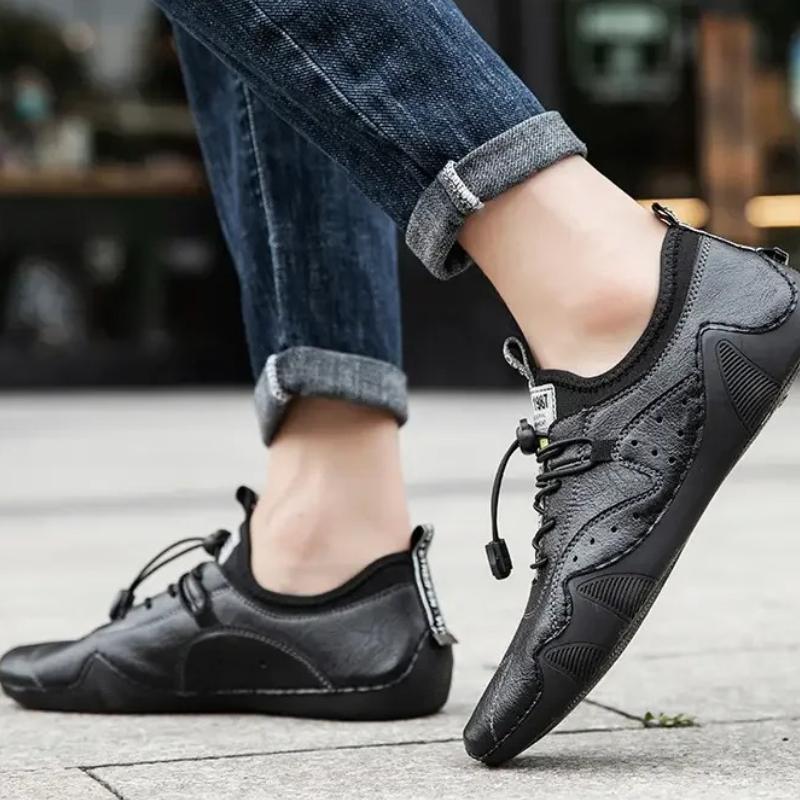 Men's High Quality Casual Shoes Breathable Perforated Fashionable Lace Up Shoes Lightweight Comfortable Versatile Walking Shoes