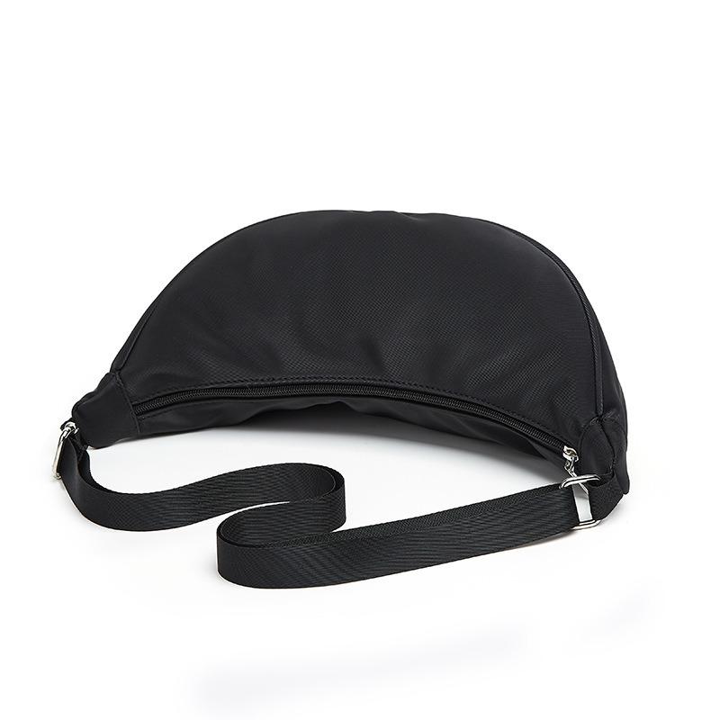 New Summer Simple Fashion Bag Women's Solid Color Design Shoulder Messenger Bag Fresh and Light Trend Dumpling Bag Versatile
