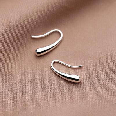 925 Sterlingsilber Hängeohrringe – Cooler, schlanker Stil, bequem zum Schlafen, frisches und elegantes Design