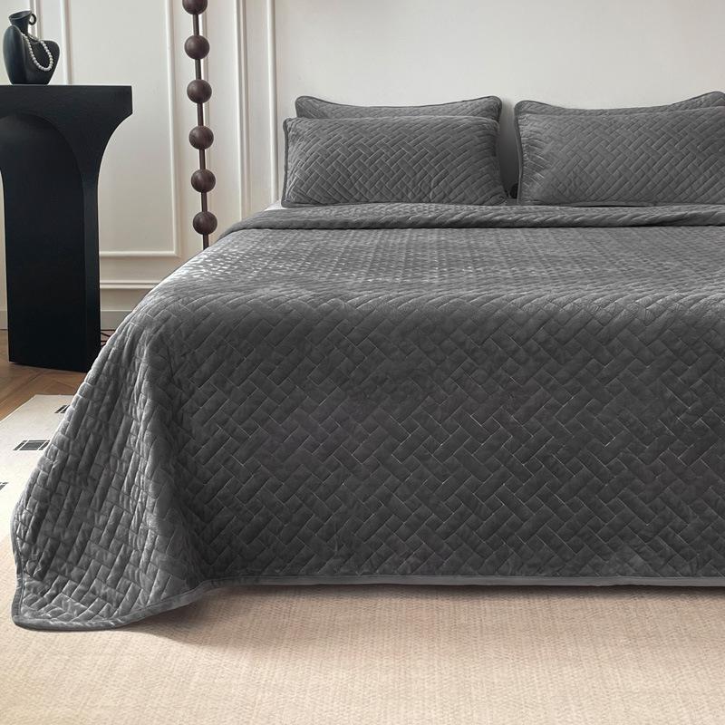 Crystal fleece padded cotton single bed cover cotton fleece dust cover double-sided use soft and comfortable tatami kang cover three-piece set