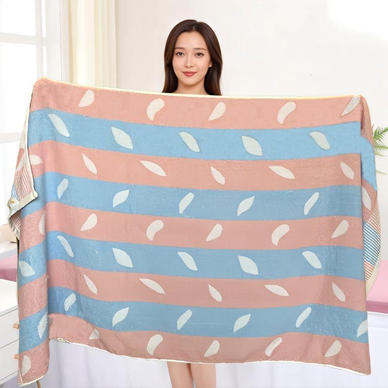 Cotton Bath Towel for Adult Home Use Soft and Absorbent Suitable for Men and Women Taking A Shower