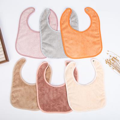 Feste Frottee-Lätzchen für Babys Süßes Baumwoll-Spucktuch Verstellbare Koreanische Kinder Jungen Mädchen Taschen-Halstücher Fütterungs-Rülpstücher