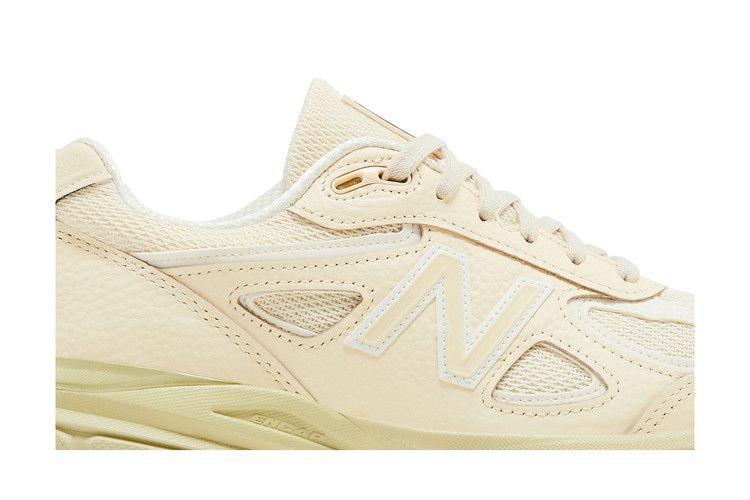 New Balance 990v4 MiUSA Macadamia Nut