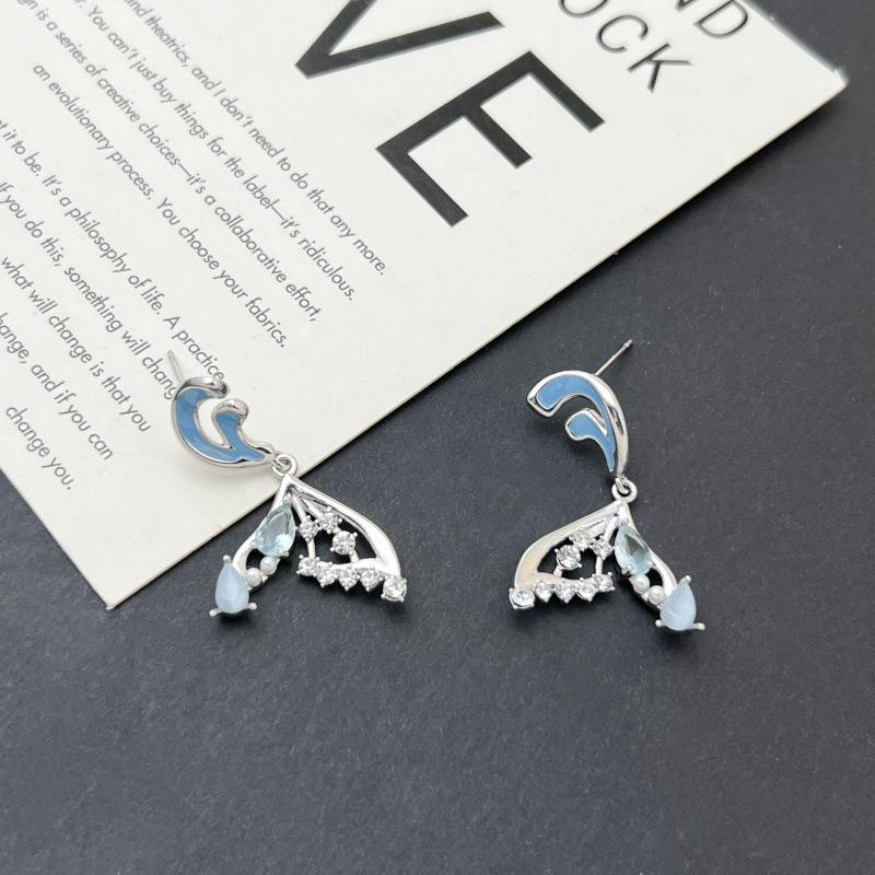 Elegant Rhinestone Enamel Fishtail Pearl Stud Earrings - Korean Style, Versatile Jewelry for Women