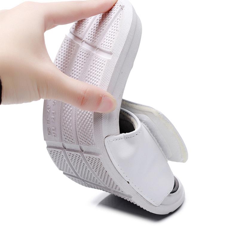 Fashion New Summer Men's Cork Slippers Suede Leather Mule Clogs Slippers Man Soft Cork Two Buckle Beach Slides Footwear For Men