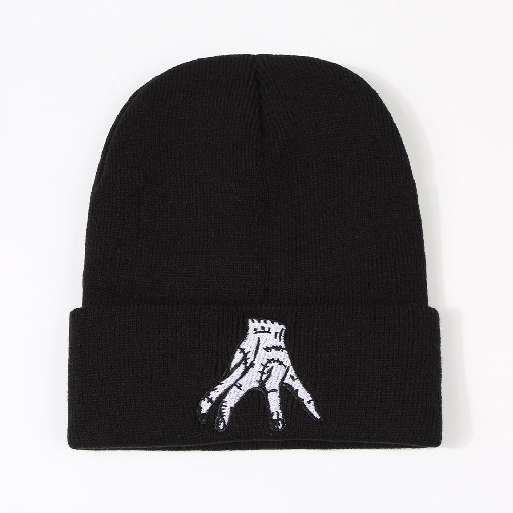 

Funny Hat Exquisite Hand Shape Embroidery Unisex Warm Hatsbeanie Knitted чорний