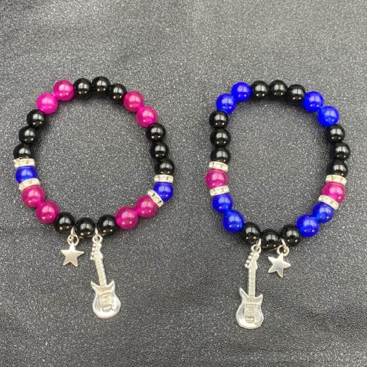 2 Pieces Halloween Spiders Bracelets for Women Men Magnetic Heart Couple Bangle
