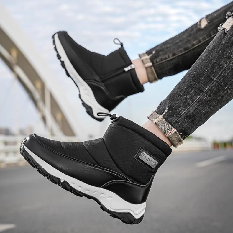 Winter Warm Snow Boots for Men Outdoor Anti-Slip Waterproof Walking Ankle Booties for Male Comfortable Hiking Mid-Calf Boots Shoes With Fur Lined