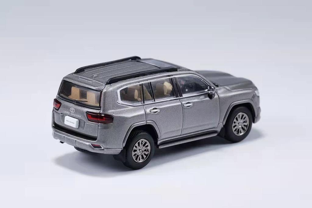 Gaincorp Products Toyota Land Cruiser LC300 RHD Gray Finished Product 1/64 -