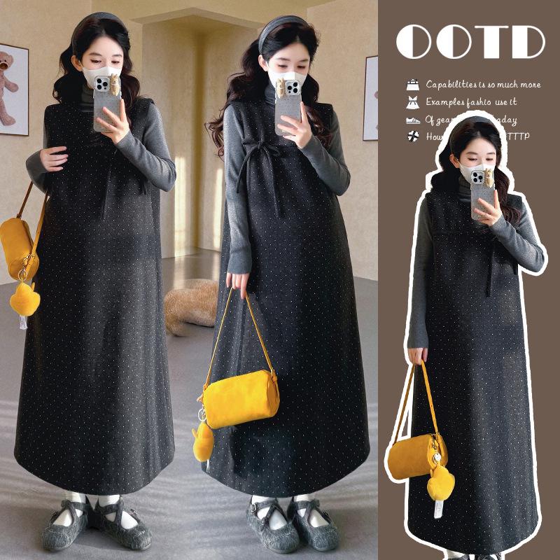 Elegant Korean Maternity Wool Dress & High Neck Sweater Set for Autumn/Winter L