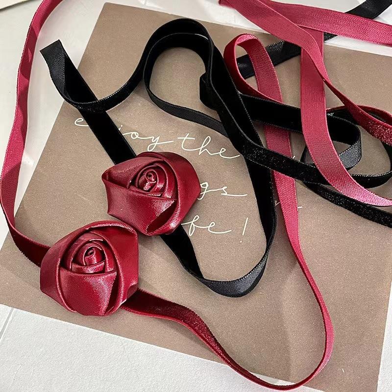 New retro lace rose collarbone chain strap neck chain bracelet neck thin necklace sex underwear accessories