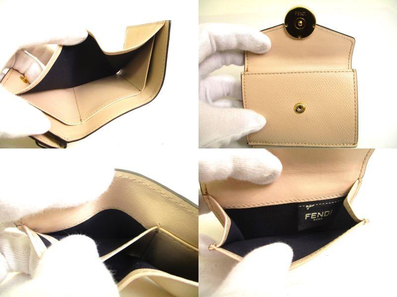 Оригинальный кошелек FENDI F IS FENDI FF бежевого цвета из кожи золотого цвета H/W Micro Trifold #a137, восстановленный