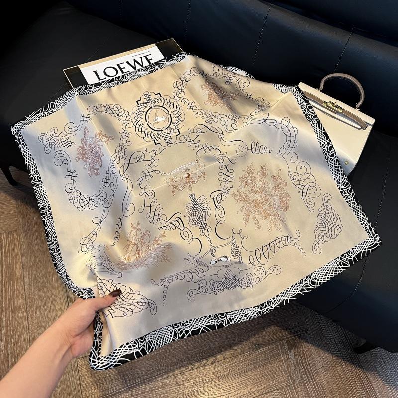New silk scarf women's fashion versatile high-end small square scarf Korean version neck protection scarf spring and autumn retro scarf binding bag