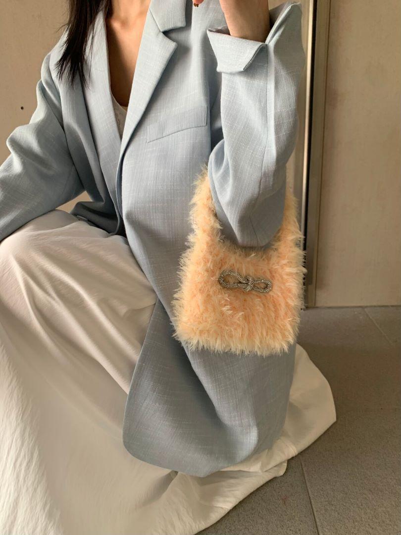 

2024 autumn and winter cute single shoulder new fluffy bow dumpling bag hand wrist underarm bag female