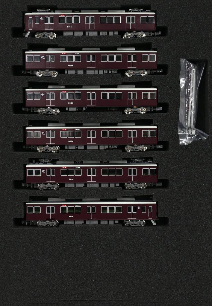 Greenmax N gauge Hankyu 8300 series (2nd train, 8314 formation, white light) basic 6-car formation set (with motor) 31521 model train