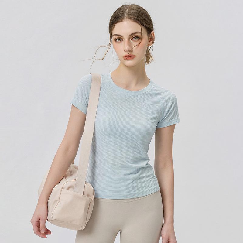 Women's Seamless Nude-Fit Short Sleeve Yoga Top - Quick-Dry, Sweat-Wicking, Shaping Tight Fit