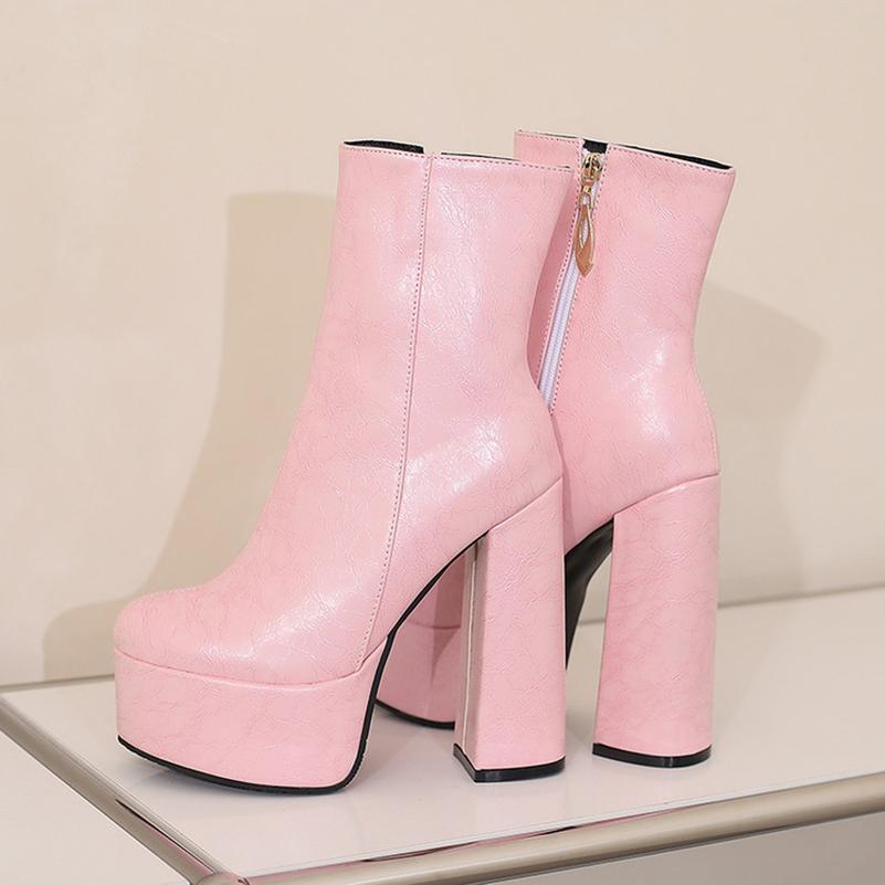 Stora storlekar Tryckt PU-material Hög platå Ultratjock klack Kort skaft Damstövlar Dragkedja i sidan Plyschfoder Varma vinterstövlar