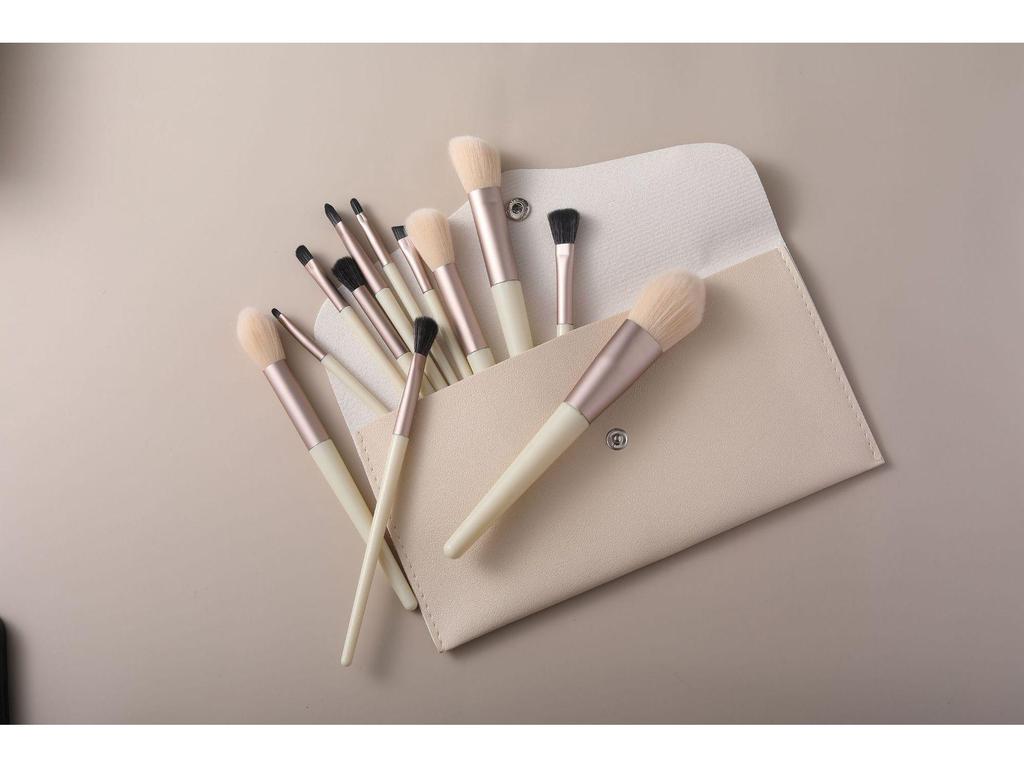 12dílná krémová Morandi sada štětců s měkkými štětinami: Štětce na oční stíny, pudr a tvářenku