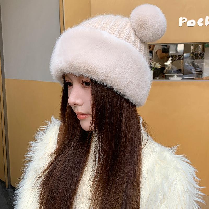 Autumn and winter cute bear ear hat women's face small warm ear protection knitted hat simple wool hat