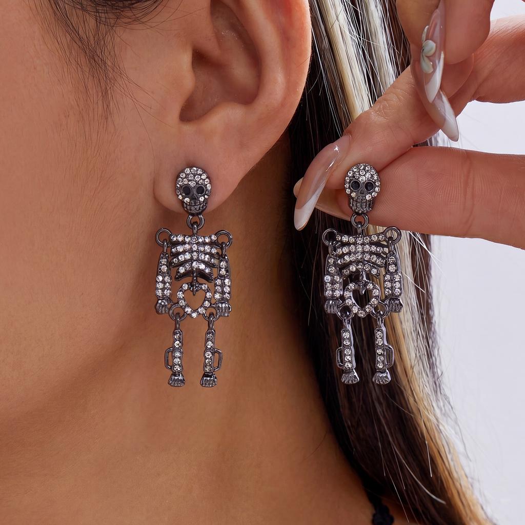 Full Rhinestone Skull Imitation Pearl Earrings For Women Gothic Punk Skeleton Dangle Earring Halloween Cosplay Party Jewelry