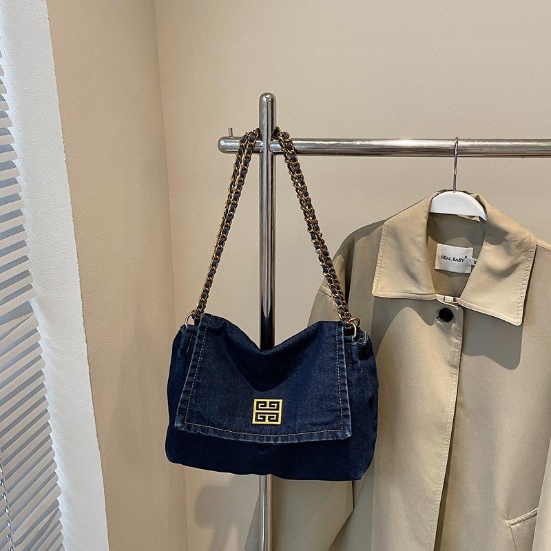 

Джинсовая сумка женская 2025 новая модная сумка через плечо большая вместимость сумка-тоут класс сумка-мессенджер на цепочке