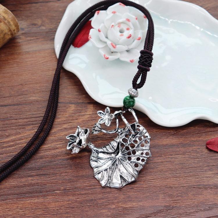 Handmade Retro Cotton and Linen Tibetan Silver Pendant Necklace Medium and Long Flower Versatile Sweater Chain Women's Simple Accessories