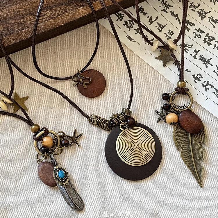 Chinese Zen Feather Necklace - Women's Retro Ethnic Sweater Chain - Bohemian Style Accessories