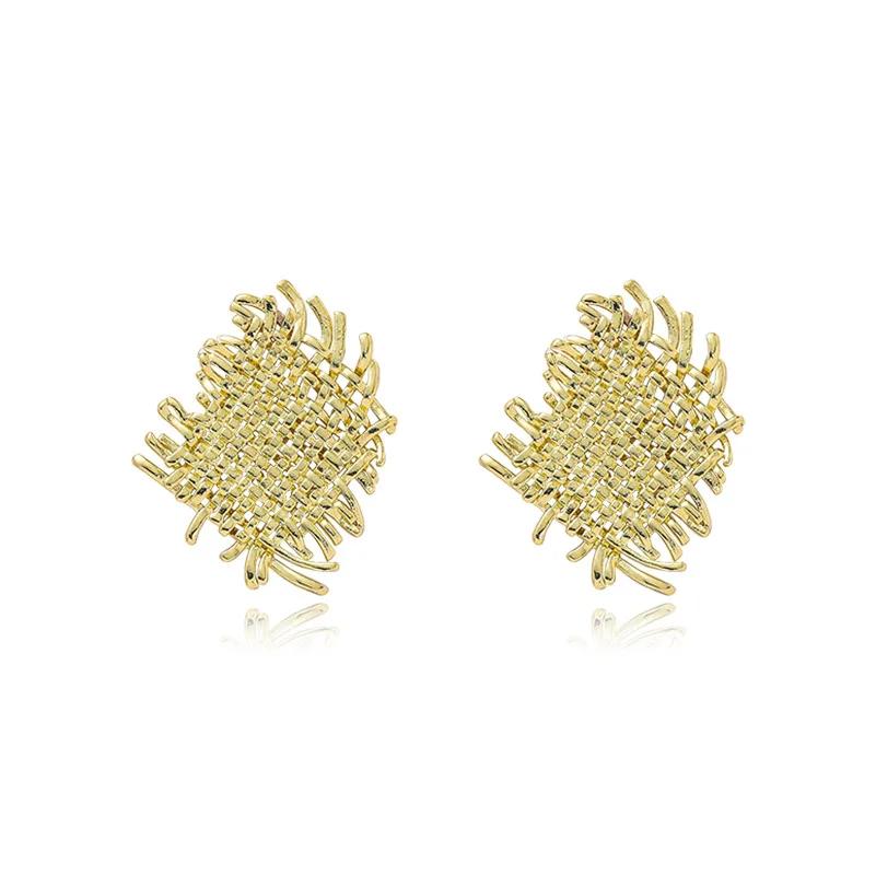 Vintage Wide Woven Straw Flat Stud Earrings Minimalist Textured Unique Jewelry for Women
