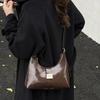 Retro Underarm Bag Casual Commuter Single Oulder Crossbody Bag Fashionable Minimalist Small Square Bag High Quality Shoulder Bag
