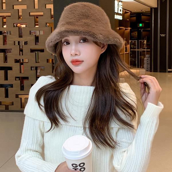 Winter Girls' Fashion Outdoor Hats, Warm Bucket Hats, High-quality Faux Mink Fur Hats, Russian Women's Hats