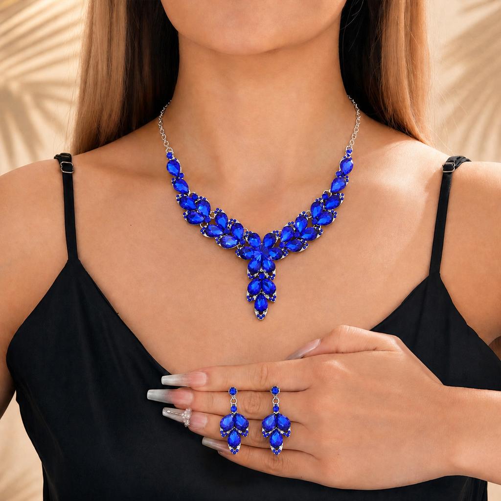 2026 New European and American Alloy Atmospheric Necklace Earrings Two-piece Bridal Dress High Jewelry Set 2026