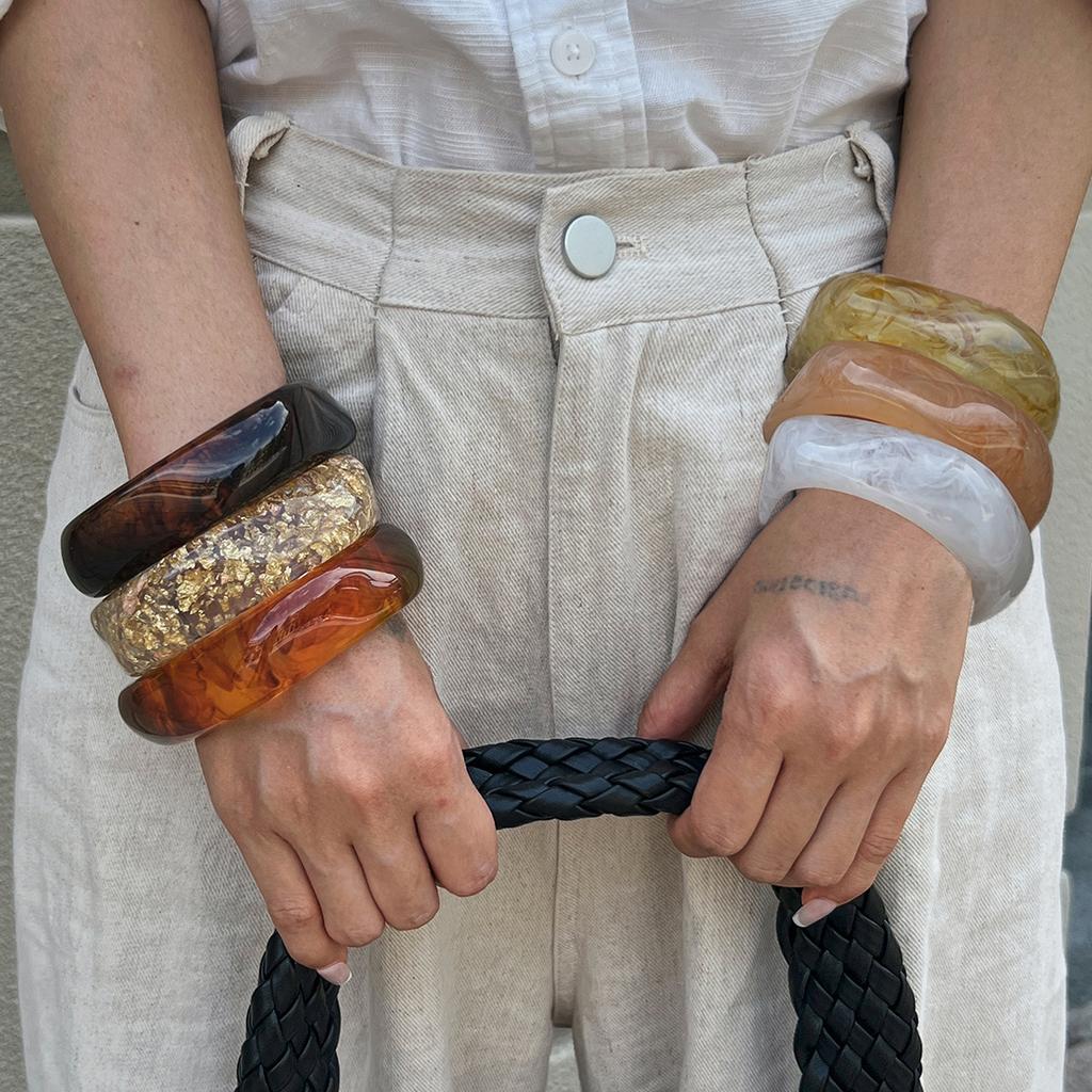 Irregular Wind Smudging Acrylic Bracelet, Exaggerated Translucent Gold Foil Resin Wide-Sided Bracelet