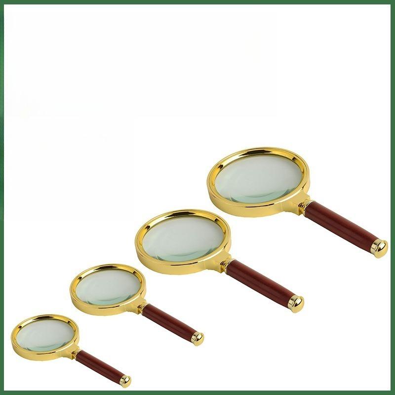 High-definition handheld magnifying glass with 11x high-concentration light ignition for children, students and the elderly