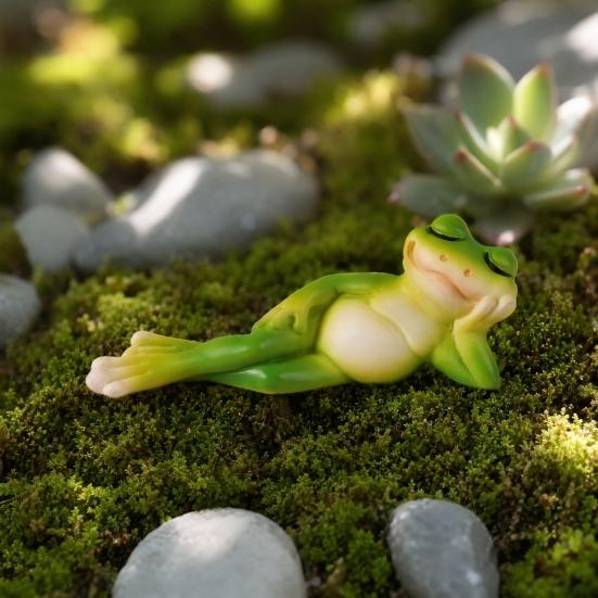 Small Plant Pot Decor Micro Landscape Ornament, Mini Frog Violin Playing Statue, Durable Resin Elegant Art Waterproof Hand-Painted Figurines,