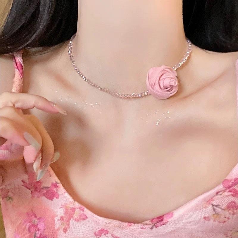 Fresh Sweet Mesh Rose Beaded Necklace for Women, Niche Dopamine Style Versatile Collarbone Chain Short Choker Fashion Neck Accessories