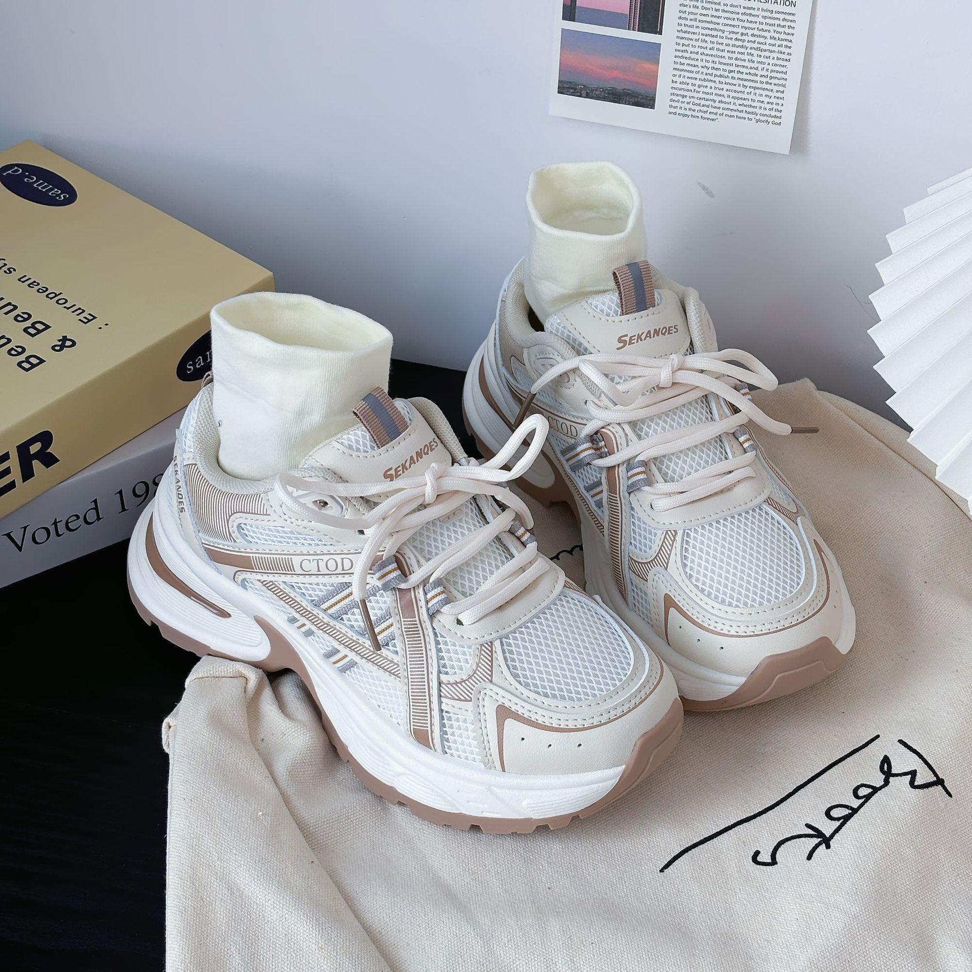 

Sneakers women s shoes 2025 summer board shoes breathable dad shoes soft sole shock absorption versatile lightweight casual running shoes 35