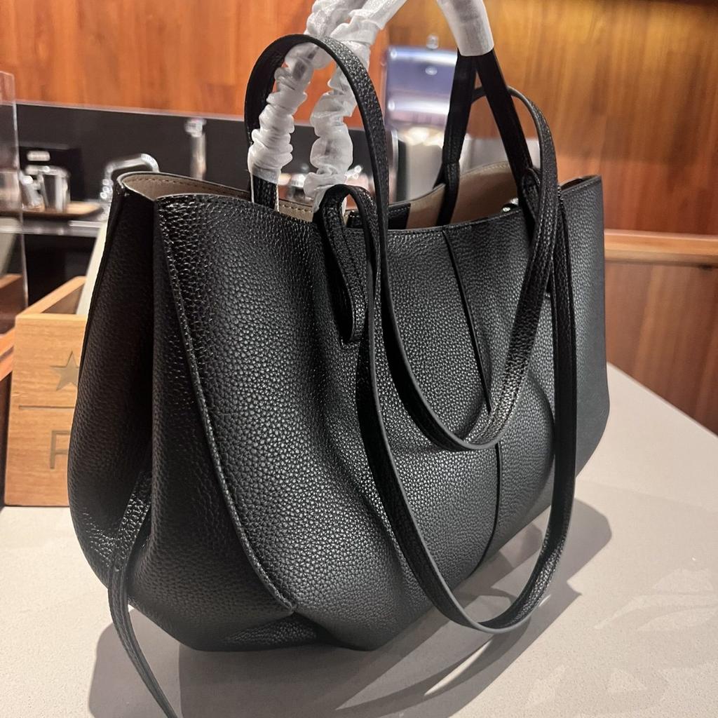 Niche Ontwerp Polene Wing Bag Echt Leer Retro Onderarm Draagbaar Kind Grote Capaciteit Tote Vrouwelijk