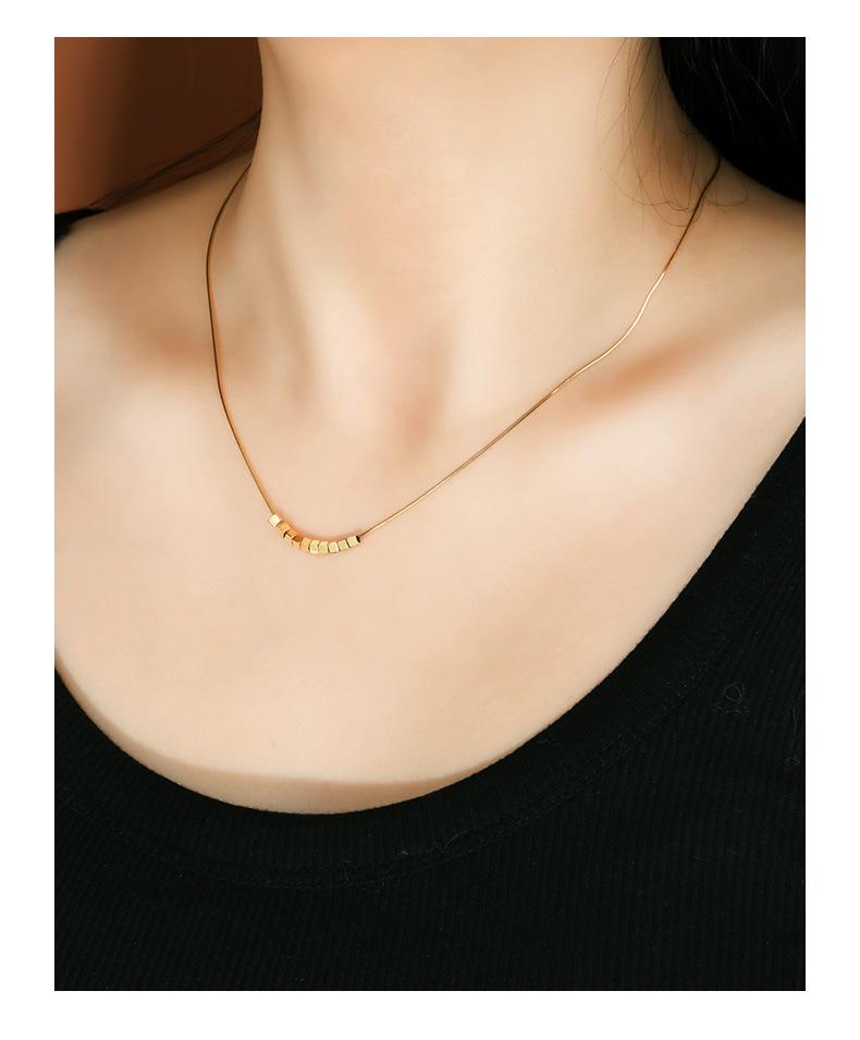925 Sterling Silver Light Luxury Snake Bone Chain Necklace – Versatile High-End Women's Clavicle Jewelry