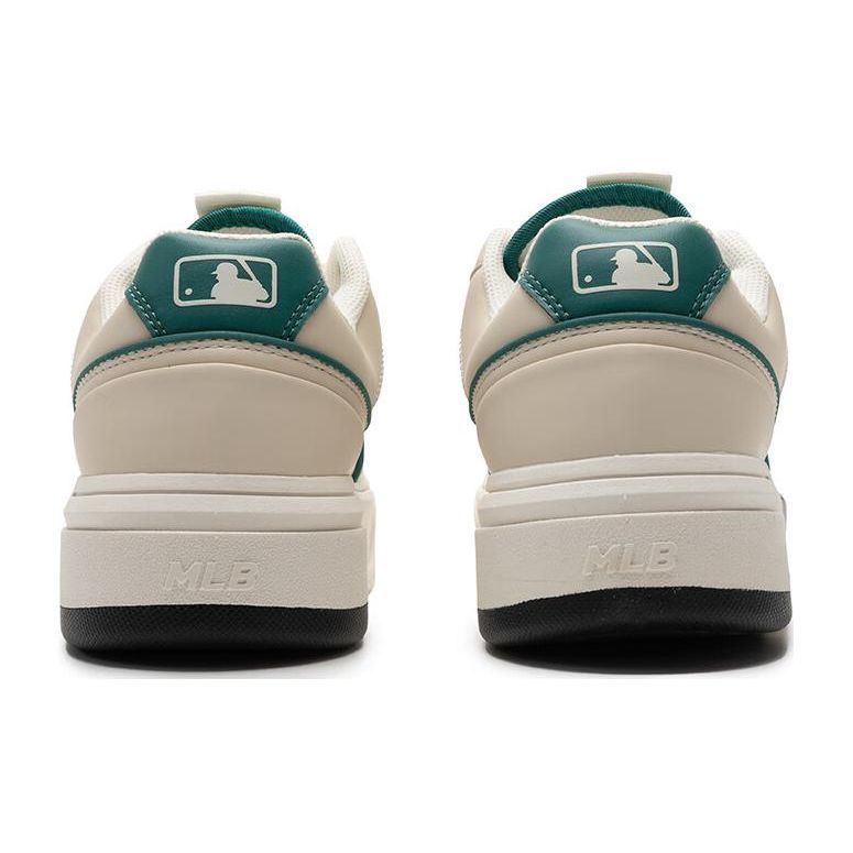 MLB Chunky Liner 24SS New York Yankees Leather Comfortable Versatile Non-Slip Shock Absorbing Low-Top Sneakers Unisex sneakers Green 3ASXCLB3N-50GND