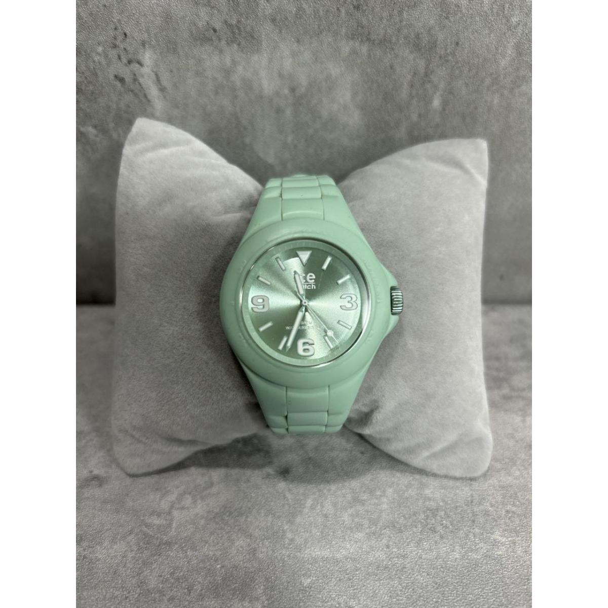 Used ICE WATCH Lagoon Ice Generation wrist watch size-/mint green Ladies