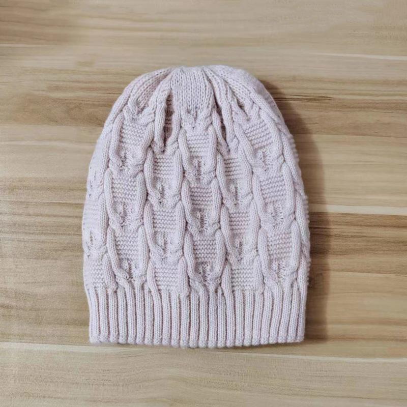 Women's Trendy Winter Knitted Slouchy Hat with Ear Protection, Large Head Circumference, Face-Slimming Design