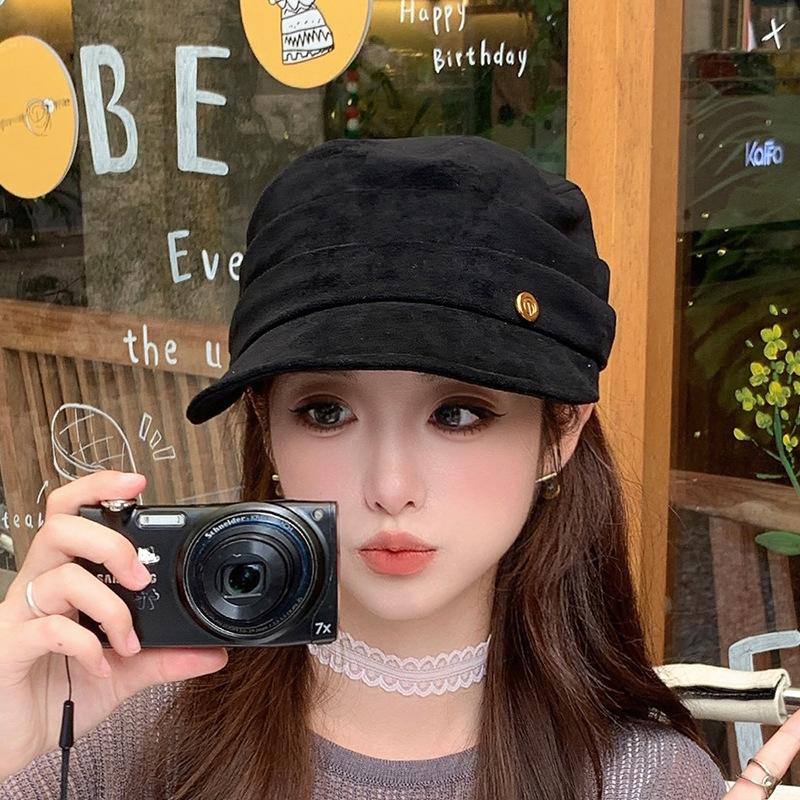 Beret female literary new retro equestrian hat wide brim show face small British painter hat