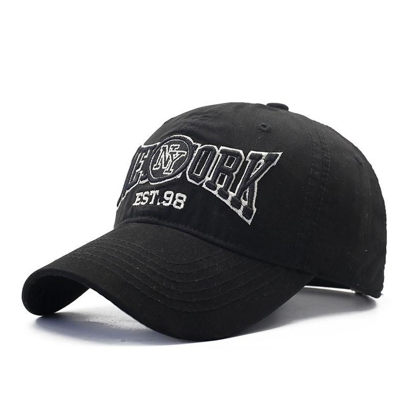 Spring and Autumn New Men's and Women's Casual Fashion Baseball Caps, Letter Embroidery Trendy Brand Sunshade Caps Show a Small Foreign Face